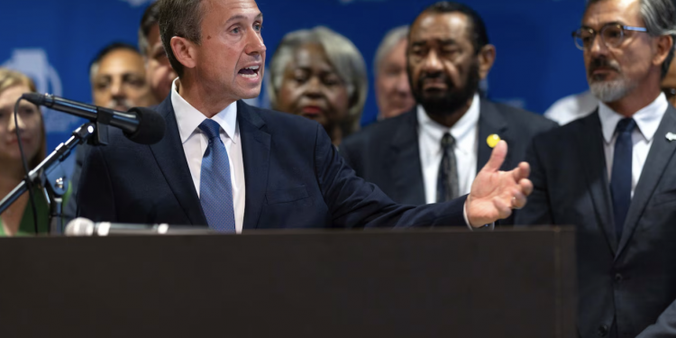 텍사스 하원, 또 다시 정족수 미달… “불출석 민주당 의원들 체포하라”